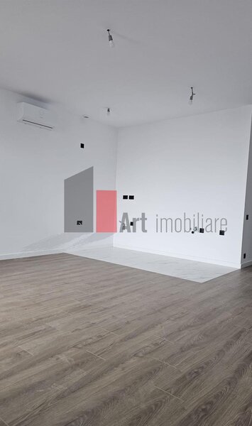 One North Lofts Pipera, studio cu priveliste panoramica si terasa.