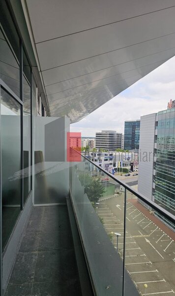 One North Lofts Pipera, studio cu priveliste panoramica si terasa.