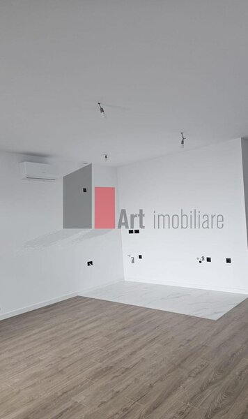 One North Lofts Pipera, studio cu priveliste panoramica si terasa.